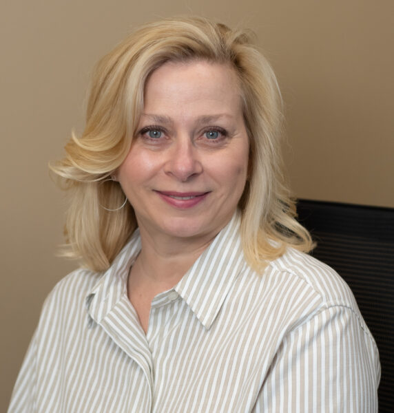 Kim Kreb headshot